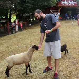 Meet your Posher, Robert